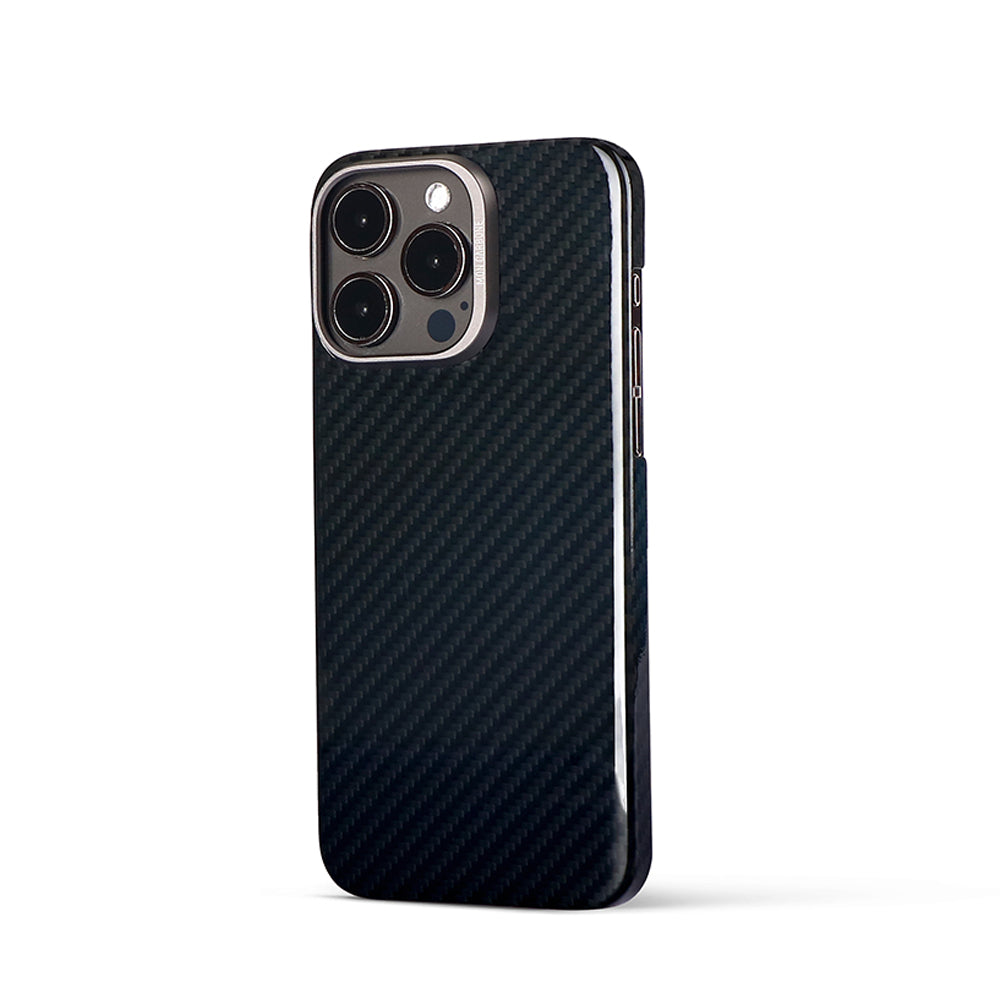 SUTI iPhone 15 Pro PhoneBack カーボン Süti NanoLeather PhoneBack (Black, iPhone 15 Pro Max