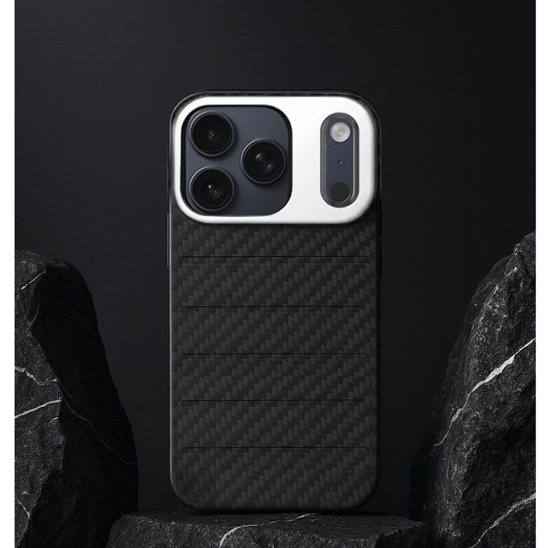 ブラックダイヤモンド キックスタンド付き iPhone 17 Pro/Pro Max ケース バリスティックファイバー マグネット対応